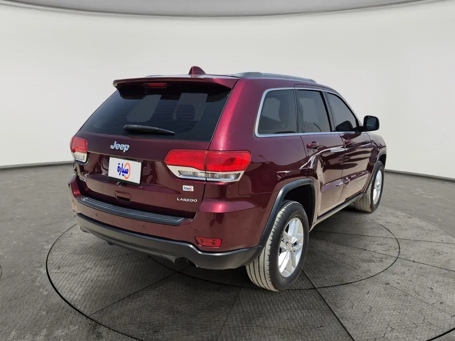 2018 Jeep Grand Cherokee لاريدو 