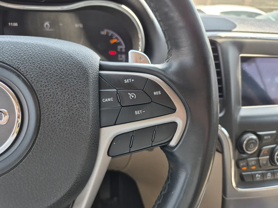 2018 Jeep Grand Cherokee لاريدو 