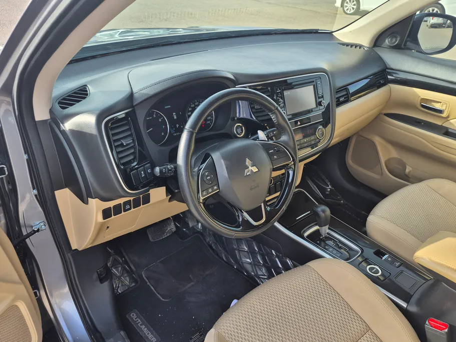 2019 Mitsubishi Outlander GLX 