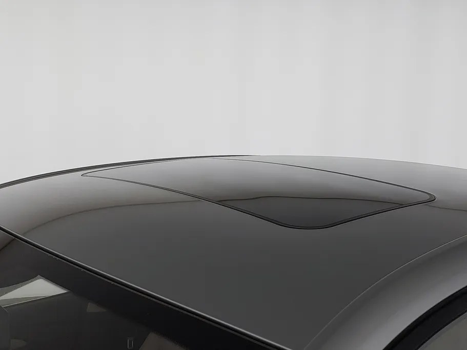 2023 ام جي 5 LUX 