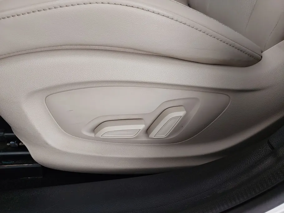 2023 ام جي 5 LUX 