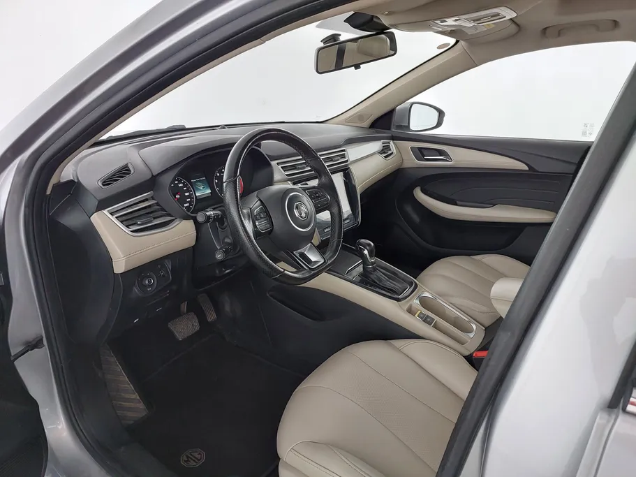 2023 ام جي 5 LUX 