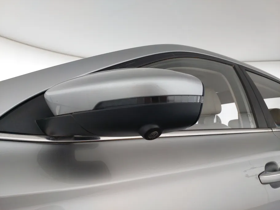 2023 ام جي 5 LUX 