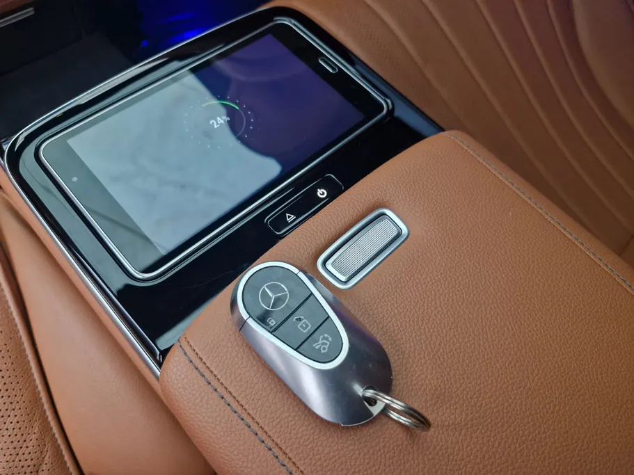 2023 Mercedes S Class 450 