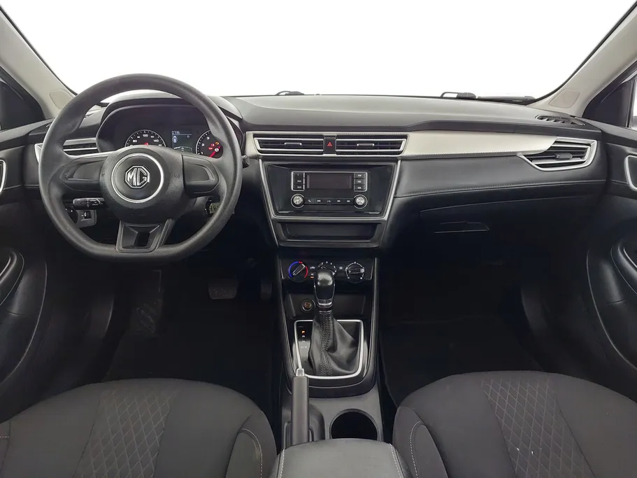 ام جي 5 STD 2023 