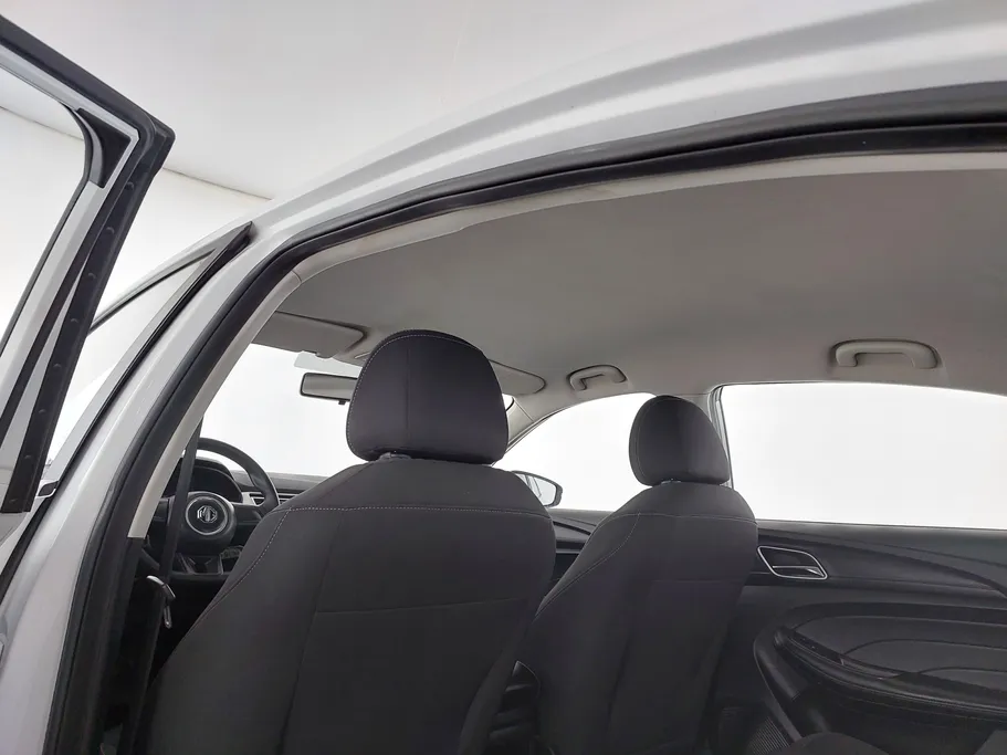 ام جي 5 STD 2023 