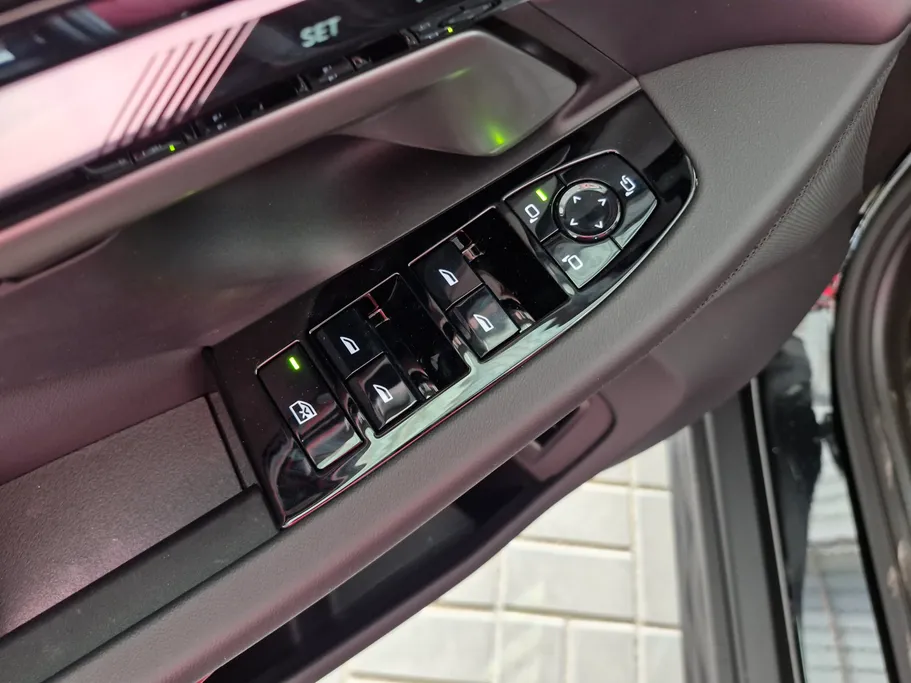 بي ام دبليو الفئة الخامسة 520i 2026 