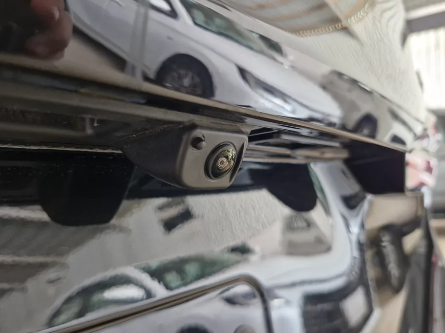 بي ام دبليو الفئة الخامسة 520i 2026 