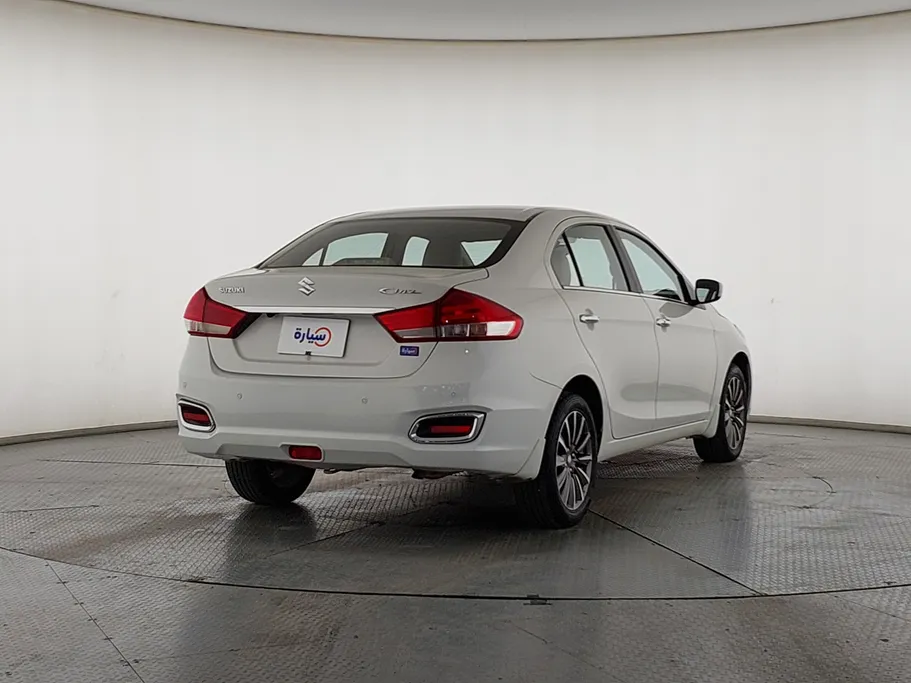 سوزوكي سياز GLX 2023 