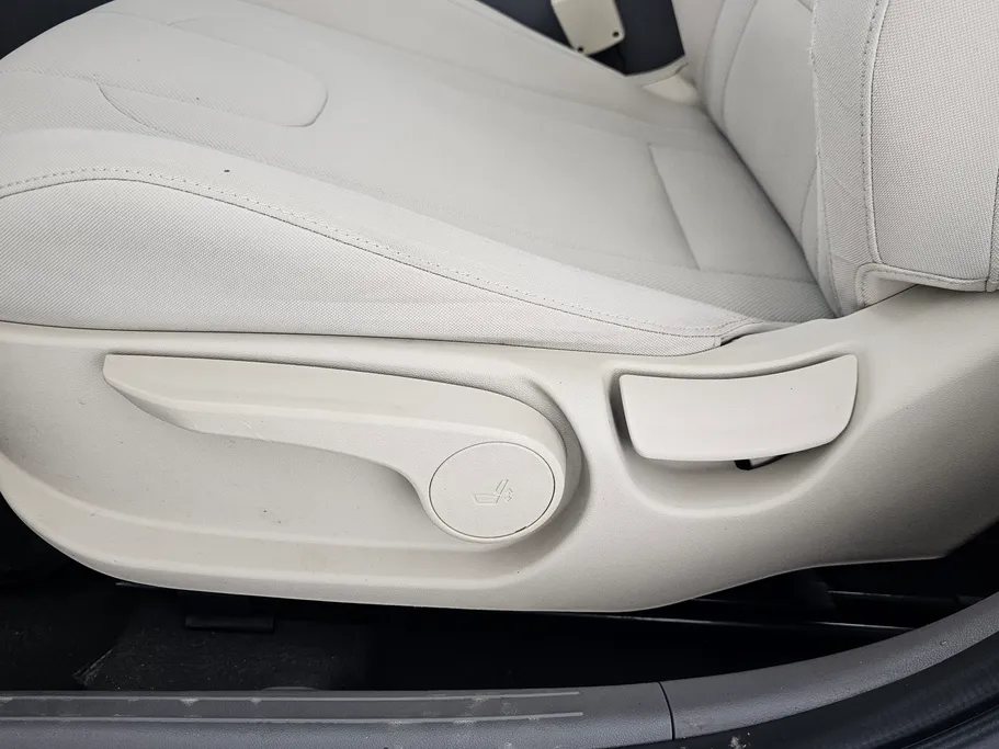 2021 Hyundai Elantra Fleet 