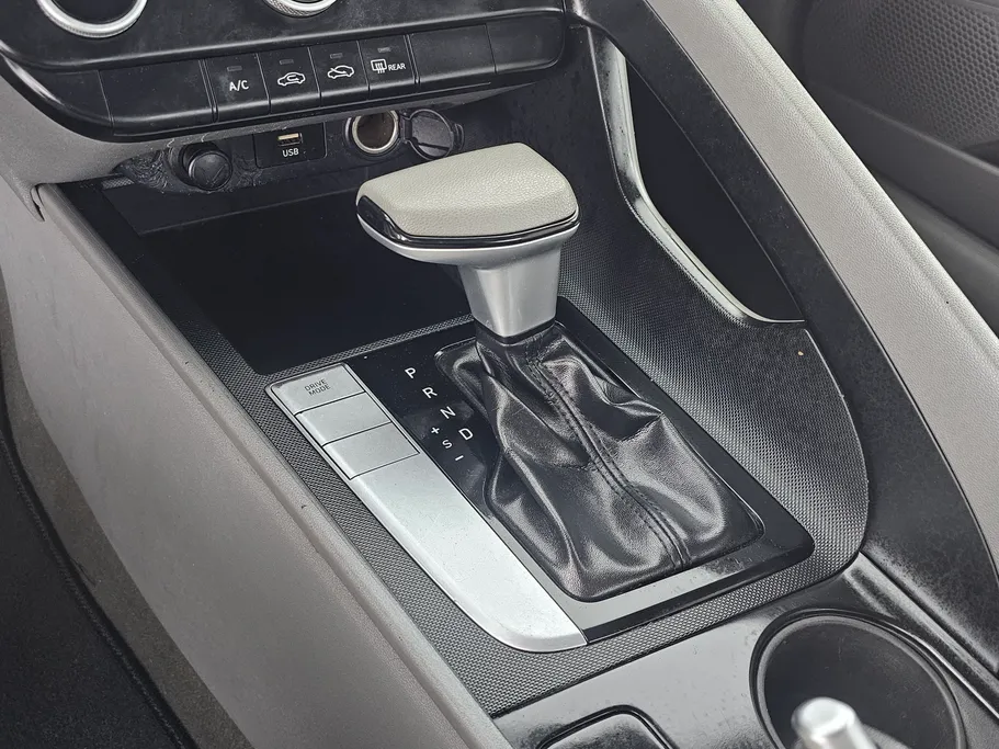 2021 Hyundai Elantra Fleet 