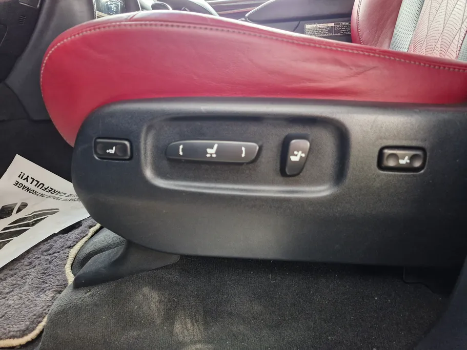 2020 Lexus LX 570 Black Ed. 