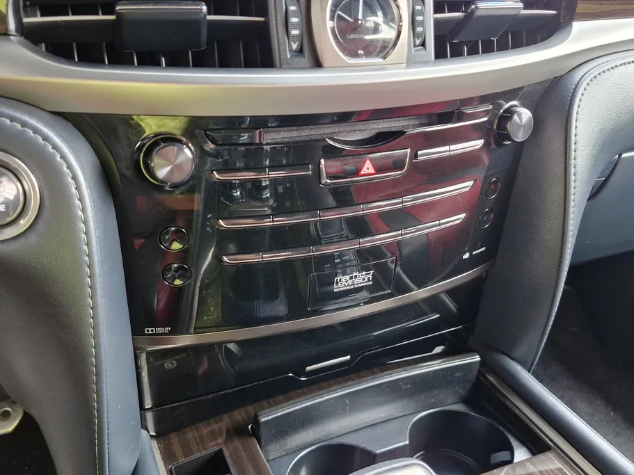 2020 Lexus LX 570 Black Ed. 