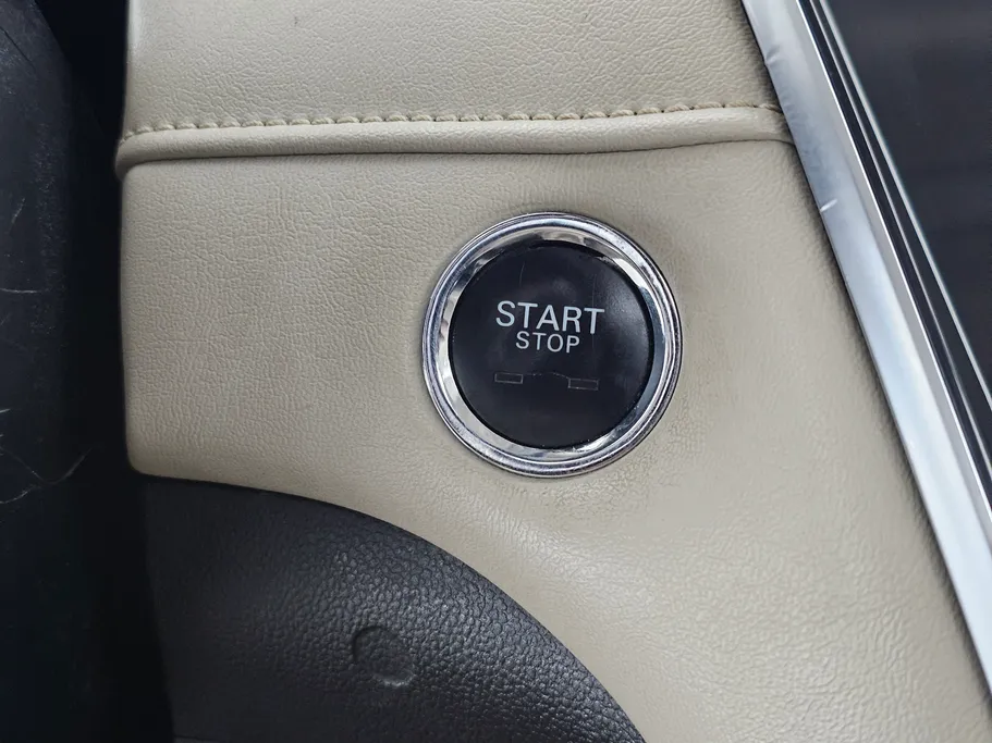 ام جي 5 COM 2022 