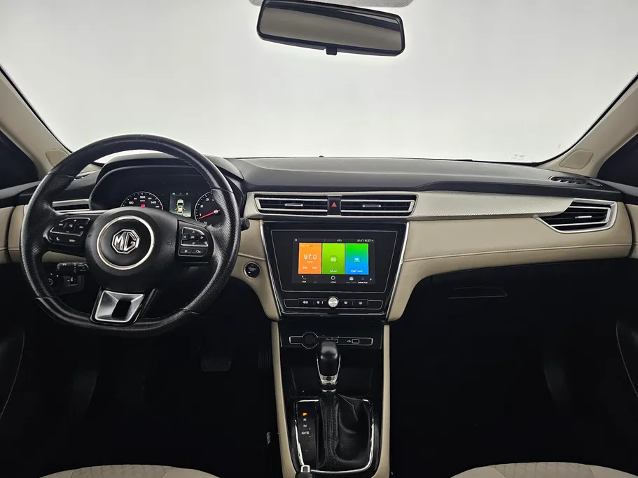 ام جي 5 COM 2022 