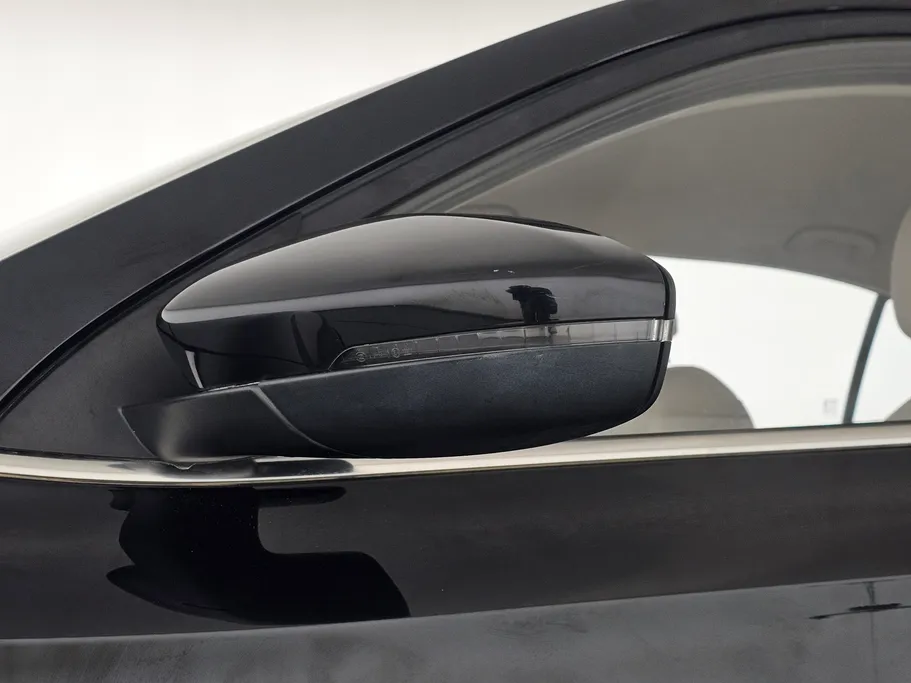 ام جي 5 COM 2022 