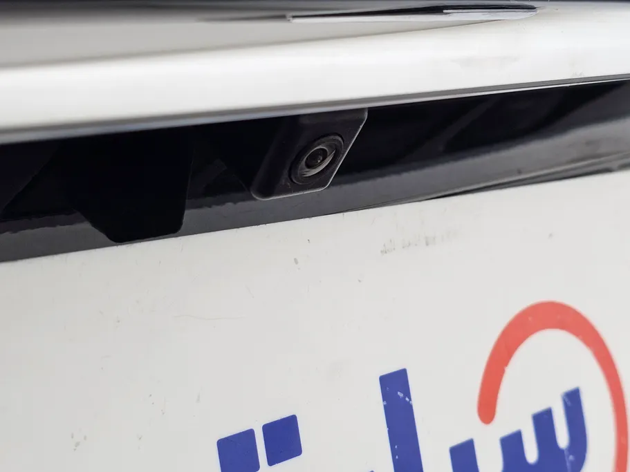 ام جي 5 COM 2022 