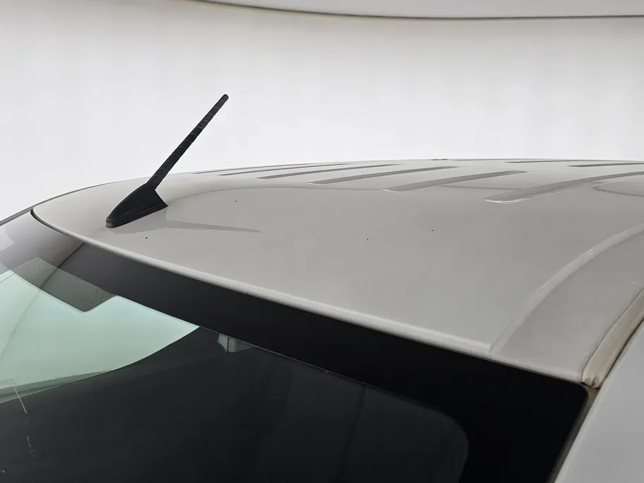 2022 Peugeot Partner Long van 