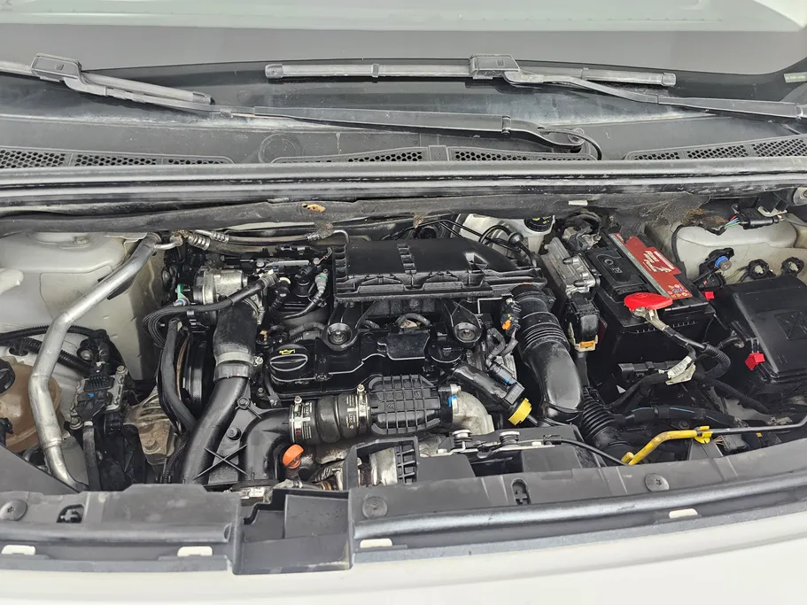 2022 Peugeot Partner Long van 