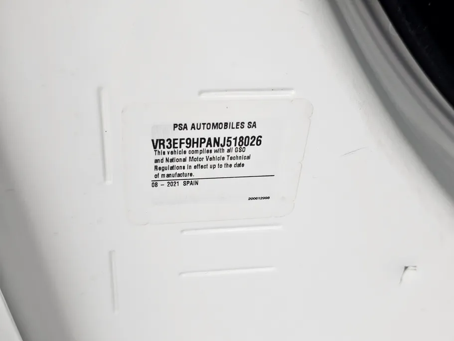 2022 Peugeot Partner Long van 