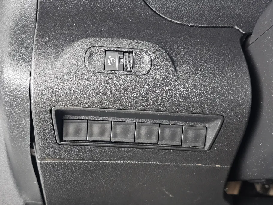 2022 Peugeot Partner Long van 