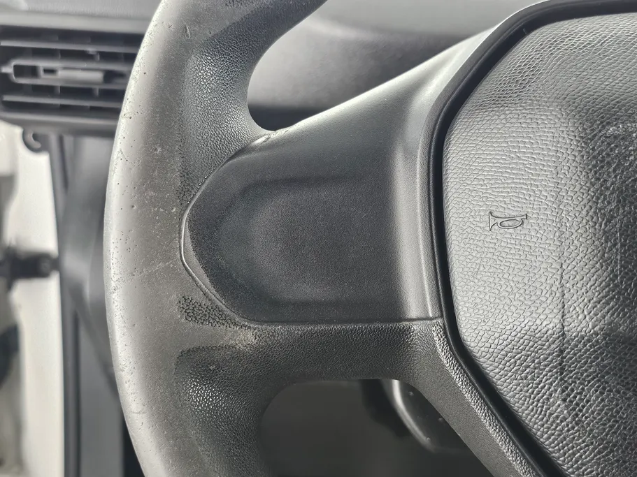 2022 Peugeot Partner Long van 