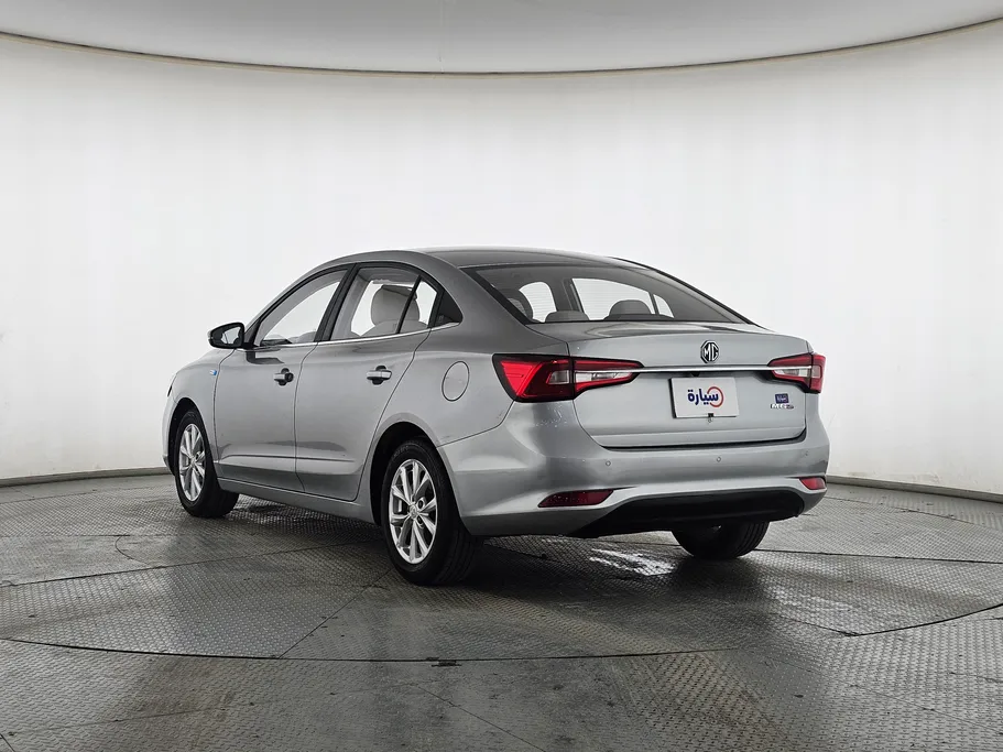 2022 ام جي 5 COM 