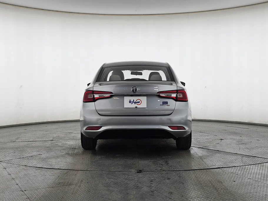 2022 ام جي 5 COM 