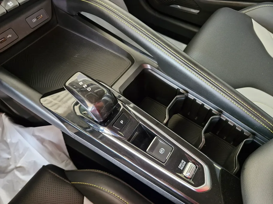 2024 Geely Coolray جي كي 