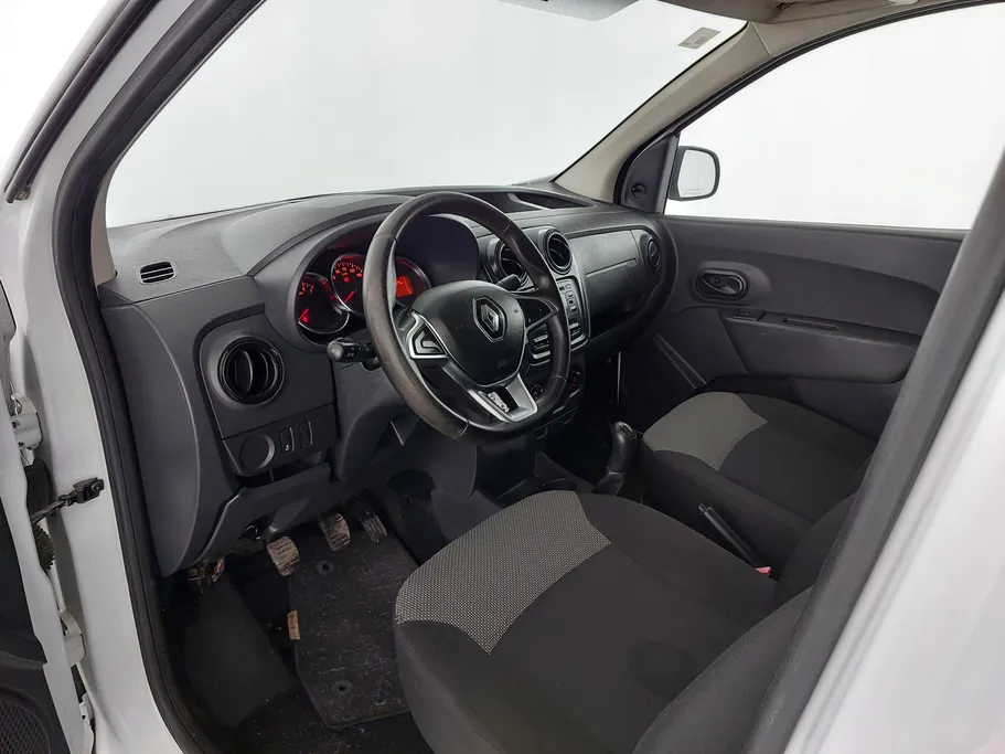 2021 Renault Docker Van بضاعة 