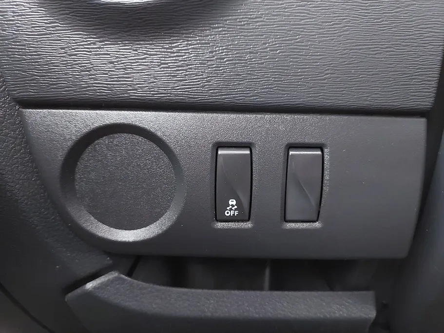 2021 Renault Docker Van بضاعة 