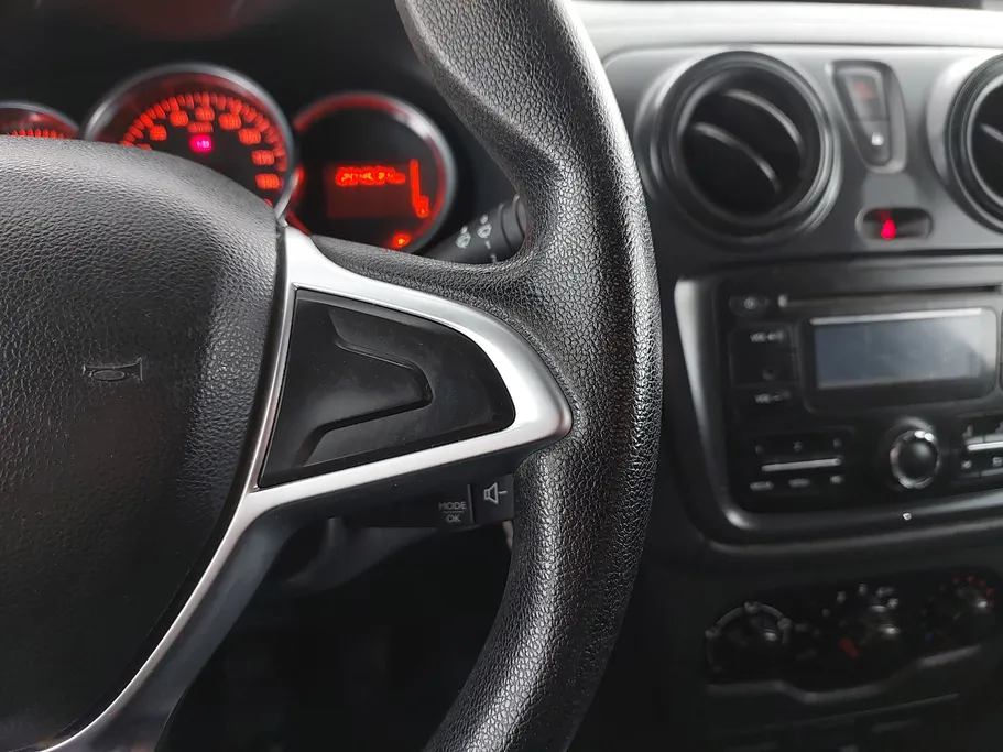 2021 Renault Docker Van بضاعة 