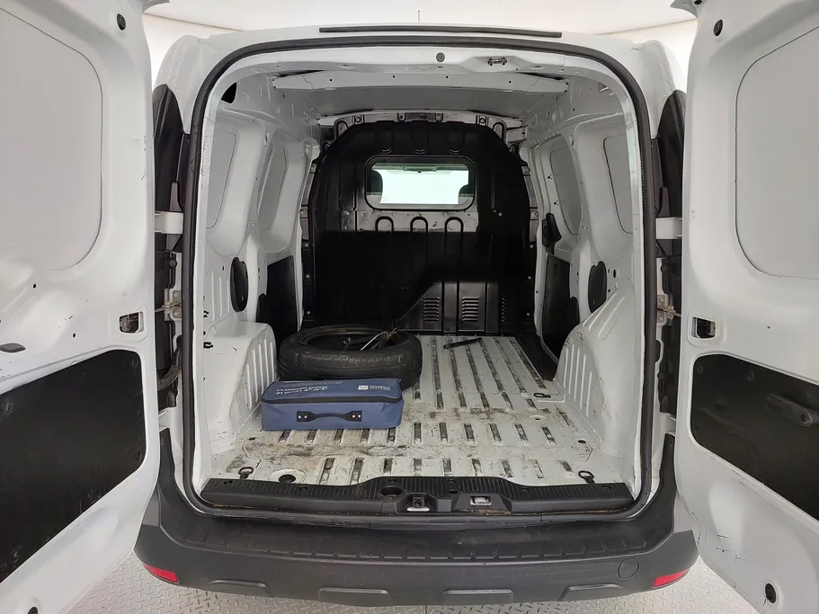 2021 Renault Docker Van بضاعة 