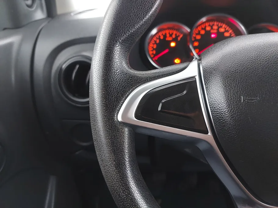 2021 Renault Docker Van بضاعة 