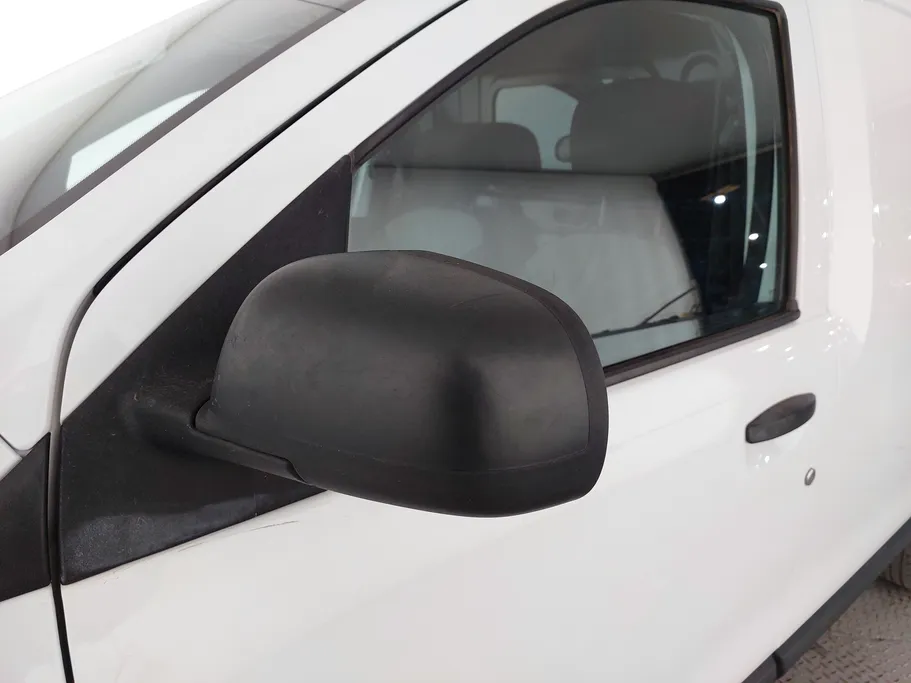 2021 Renault Docker Van بضاعة 