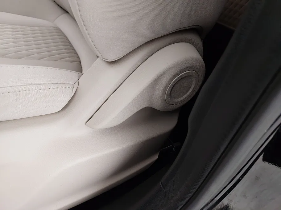 ام جي 5 STD 2024 