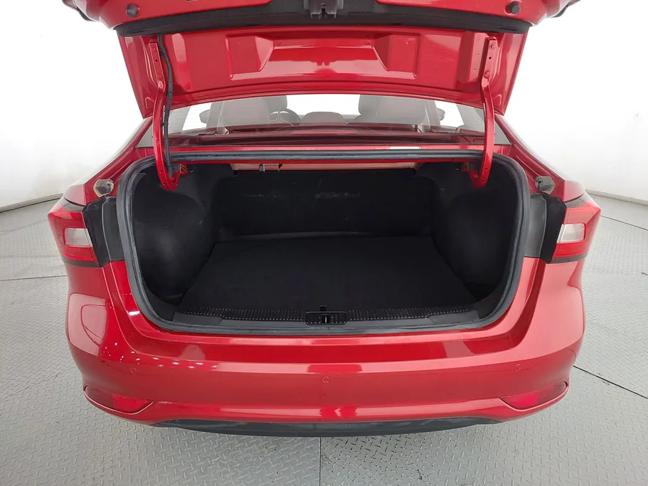 ام جي 5 COM 2022 