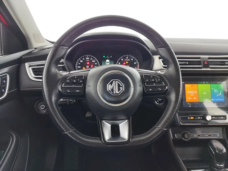 ام جي 5 COM 2022 