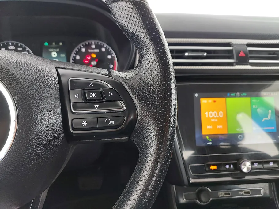 ام جي 5 COM 2022 