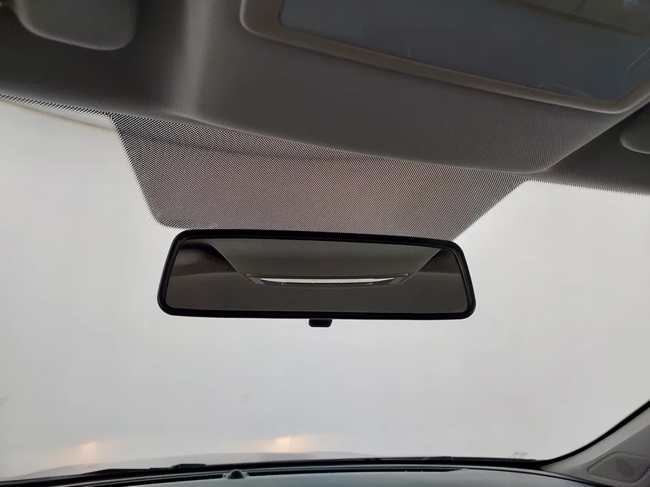 ام جي 5 COM 2022 