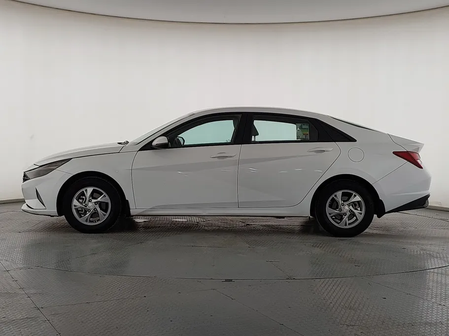 2021 Hyundai Elantra Fleet 