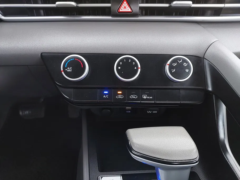 2021 Hyundai Elantra Fleet 