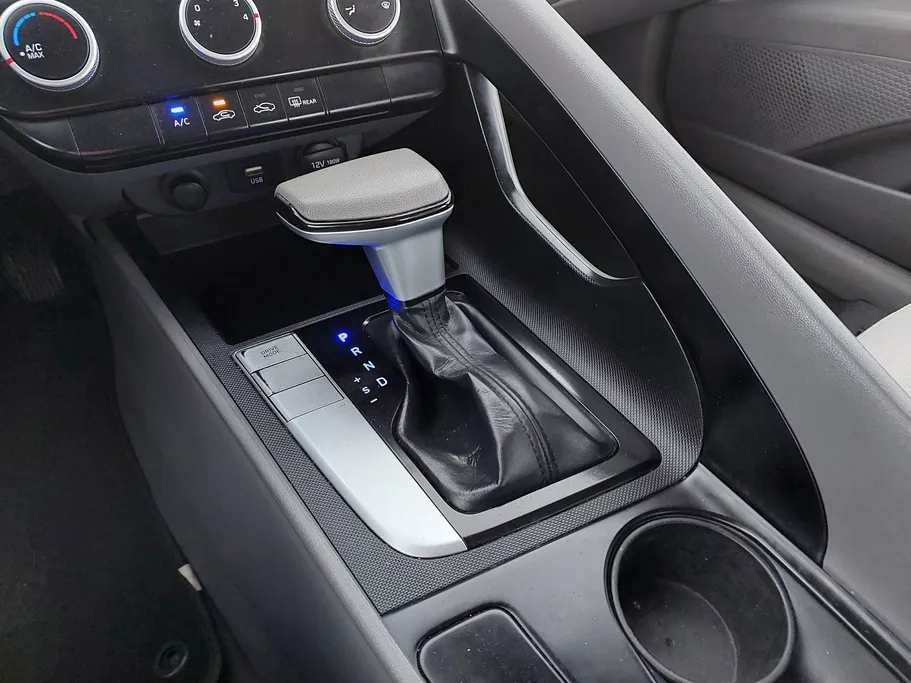 2021 Hyundai Elantra Fleet 