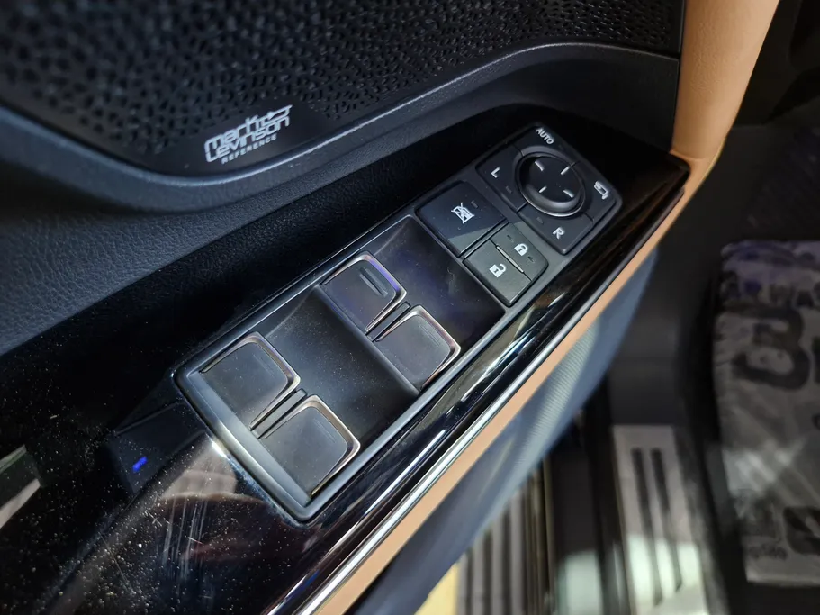 2023 Lexus LX 600 BB Elite 