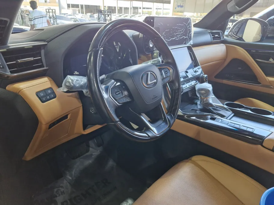 2023 Lexus LX 600 BB Elite 