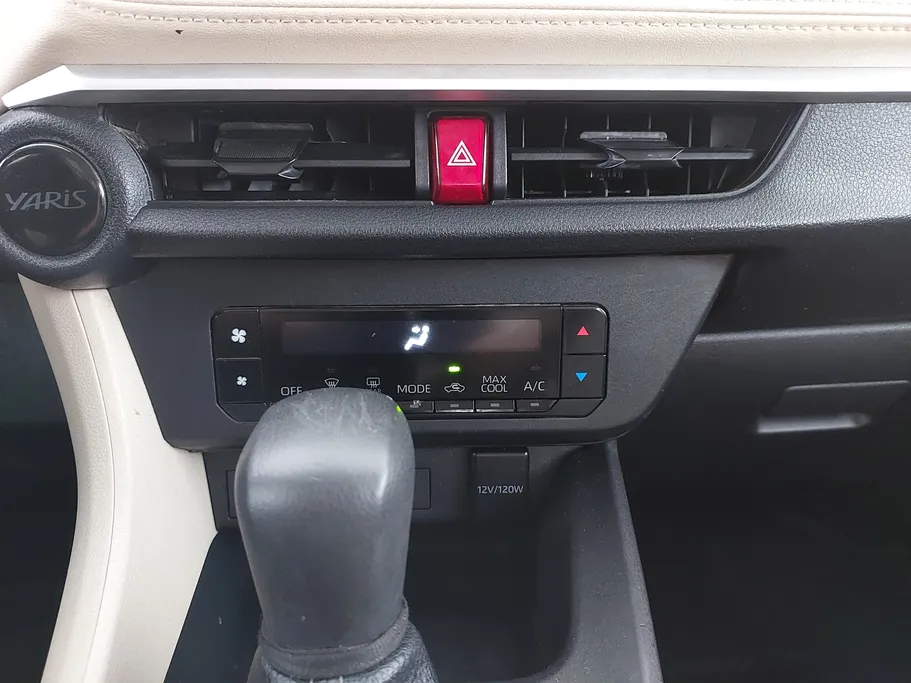 2023 تويوتا Yaris  Y 