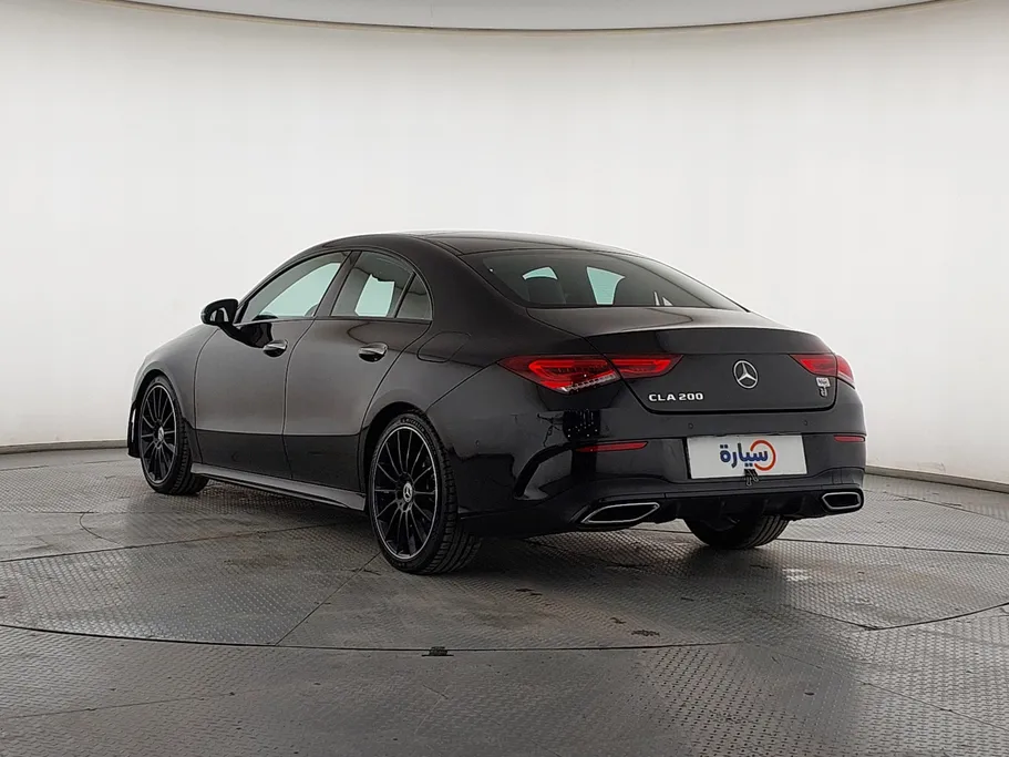 2023 Mercedes CLA 200 