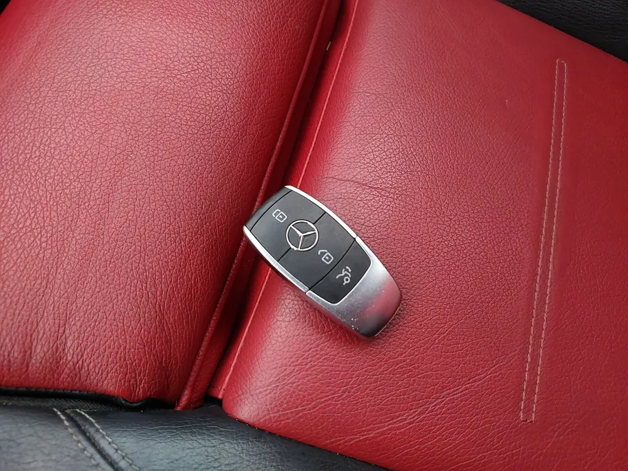 2023 Mercedes CLA 200 