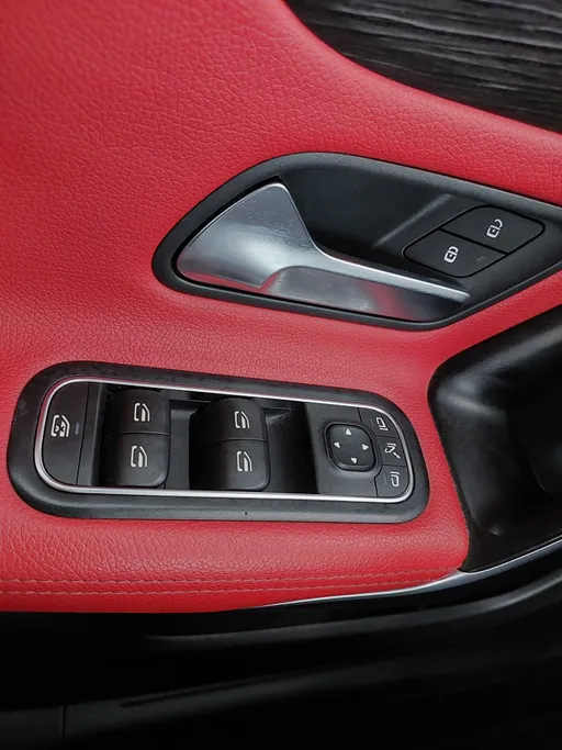 2023 Mercedes CLA 200 