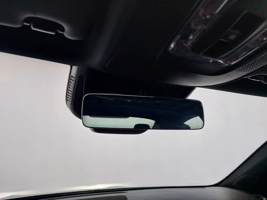 2023 Mercedes CLA 200 